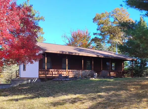 9815 S Willows Road, Roscommon, MI 48653