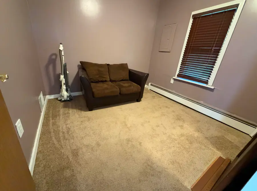 8605 Hugh Street, Westland, MI 48185 - #2
