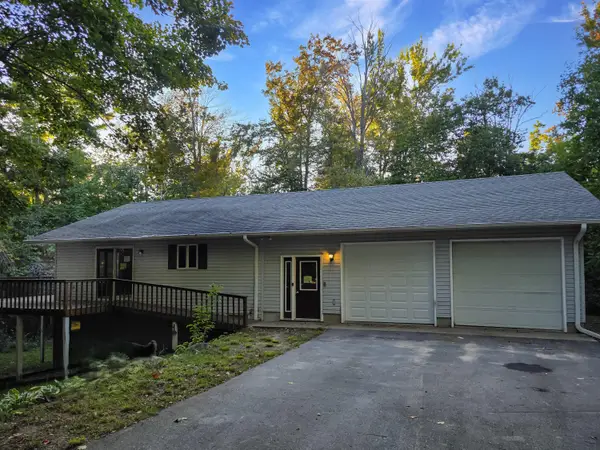 2145 Urman Road, Boyne City, MI 49712