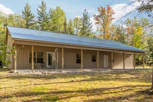 2990 Hunt Creek Road, Lewiston, MI 49756