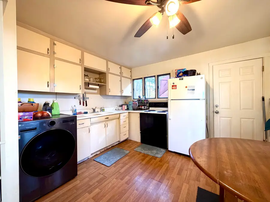 143 Victory Road, Houghton Lake, MI 48629 - #2