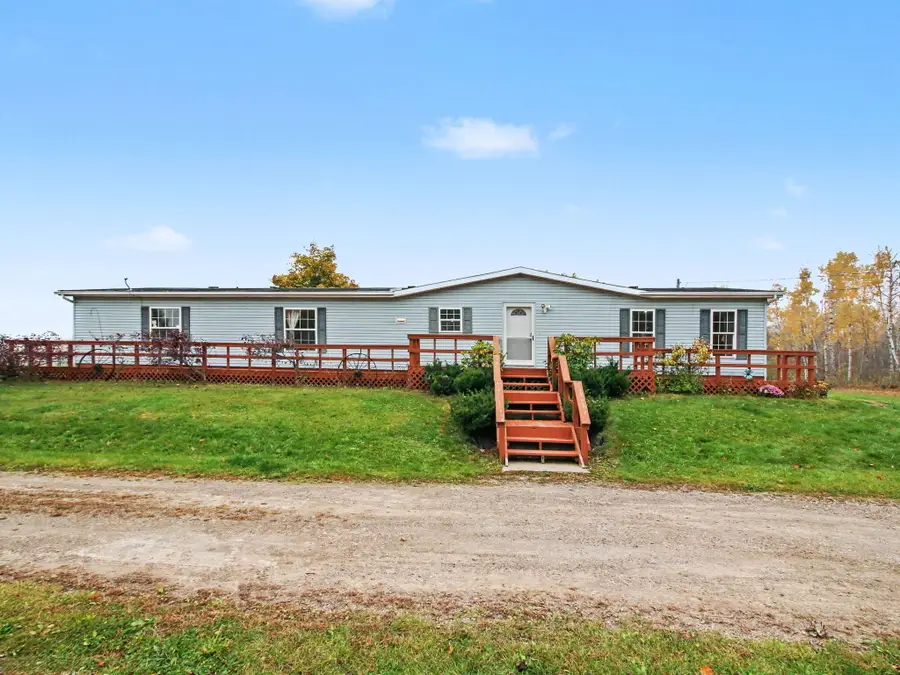 11580 Hutchinson Highway, Onaway, MI 49765 - #2