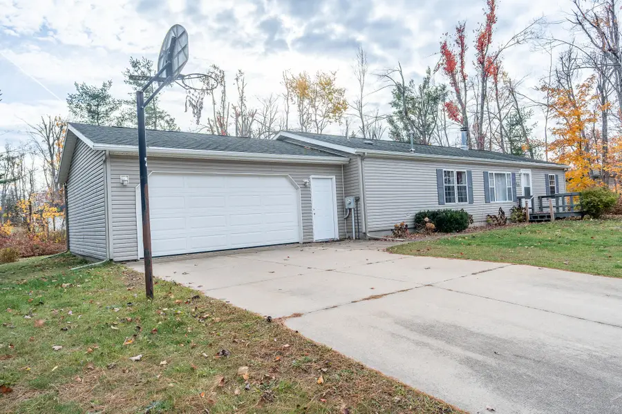 1777 Valais Strasse, Gaylord, MI 49735 - #3