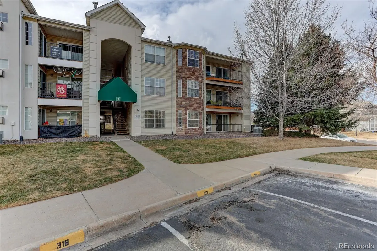 5667 S Urban Street #102, Littleton, CO 80127 - #1