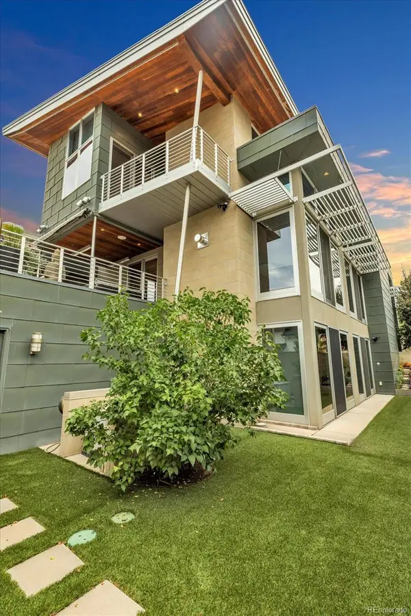 301 Monroe Street, Denver, CO 80206