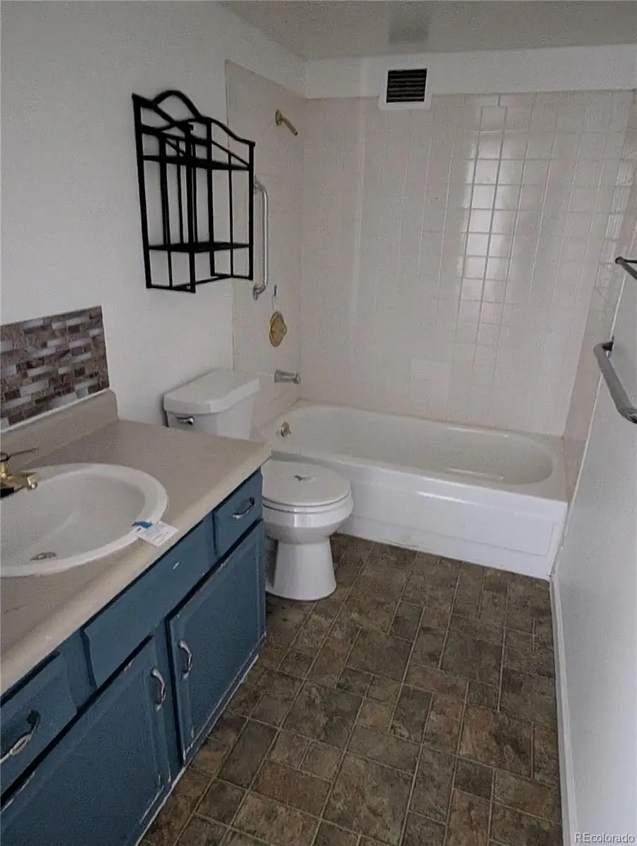 13691 E Marina Drive #310, Aurora, CO 80014 - Image #2