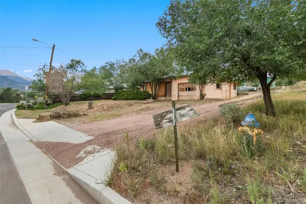 1522 Manitou Boulevard, Colorado Springs, CO 80904