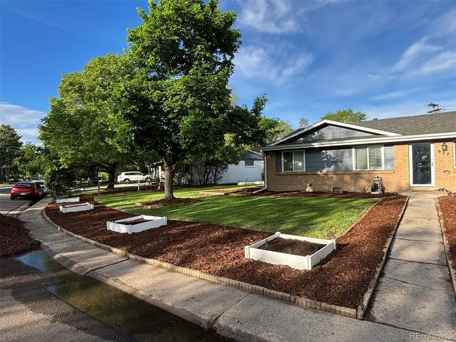 627 S Jasmine Way, Denver, CO 80224 - #3