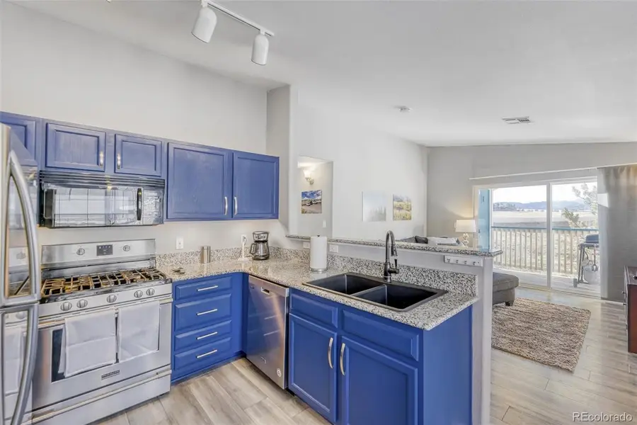 8425 Pebble Creek Way #201, Highlands Ranch, CO 80126 - Image #2