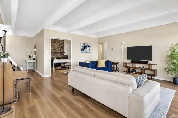 7877 E Mississippi Avenue #301, Denver, CO 80247