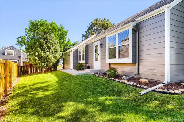 9876 W Friend Place, Littleton, CO 80128