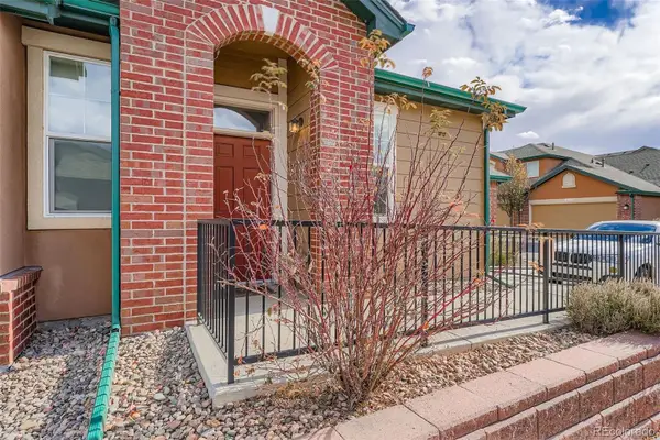 15233 E 16th Drive, Aurora, CO 80011