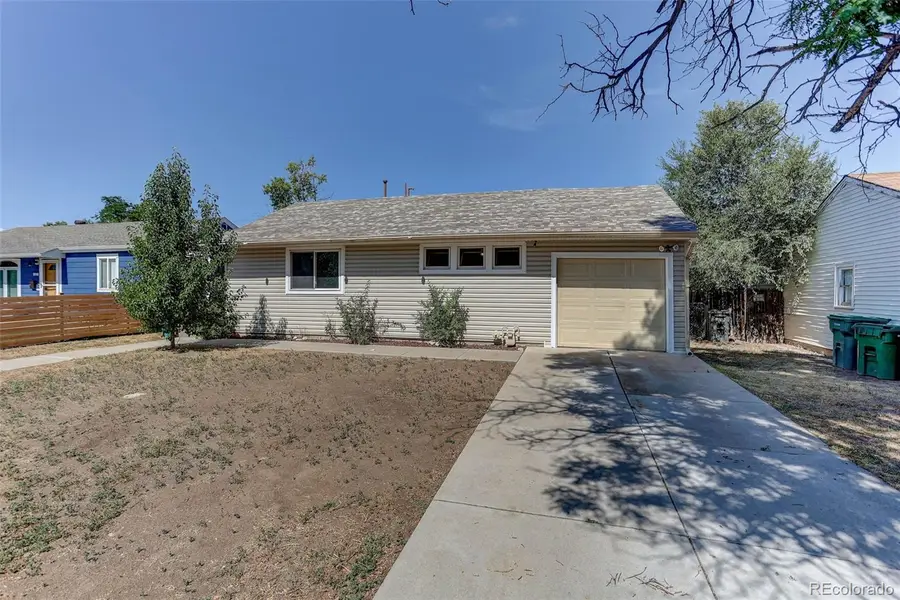 805 Kingston Street, Aurora, CO 80010 - #2