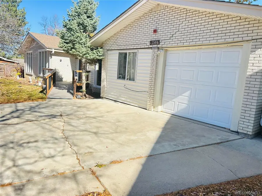 1746 Cove Court, Longmont, CO 80503 - Image #2