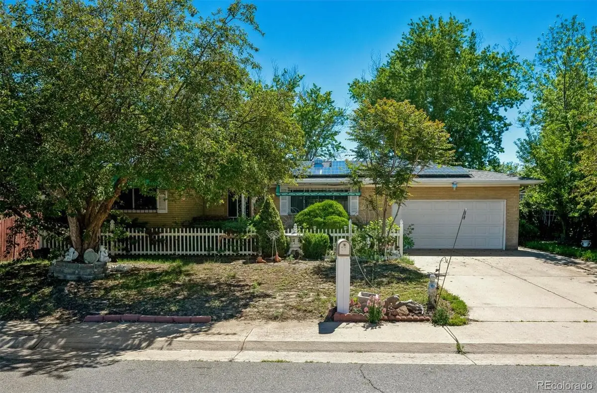 5014 Scranton Court, Denver, CO 80239 - #1