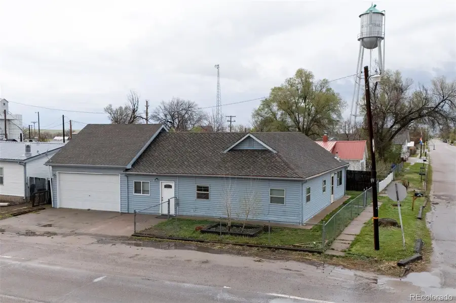 505 2nd Avenue, Deer Trail, CO 80105 - #2