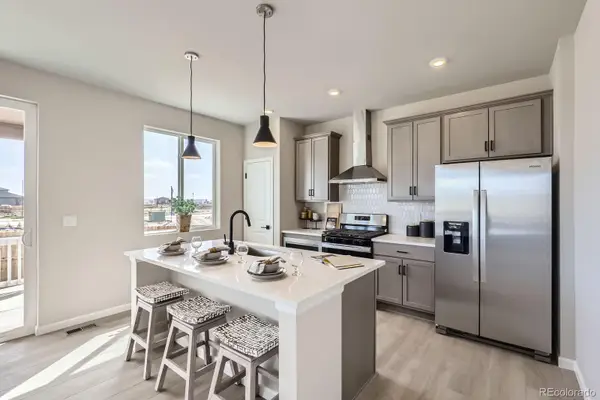 54968 E 28th Avenue, Strasburg, CO 80136
