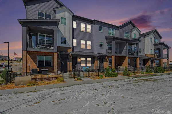 6998 Ipswich Court, Castle Pines, CO 80108