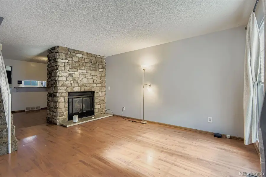 2244 S Jasper Way #B, Aurora, CO 80013 - Image #3