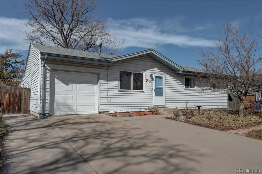 711 S Moline Street, Aurora, CO 80012 - #2