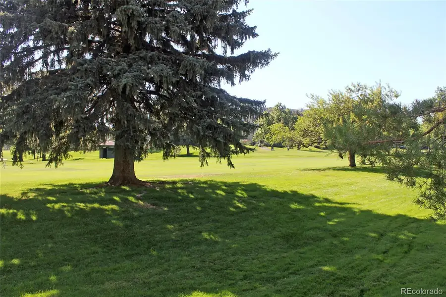 2734 S Heather Gardens Way, Aurora, CO 80014 - #3