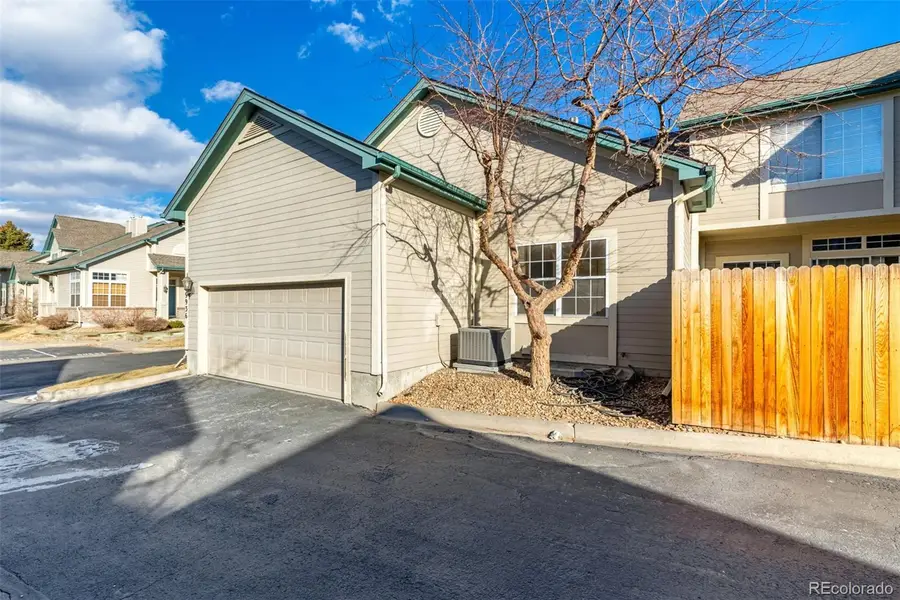 9936 E Hawaii Place, Aurora, CO 80247 - Image #3