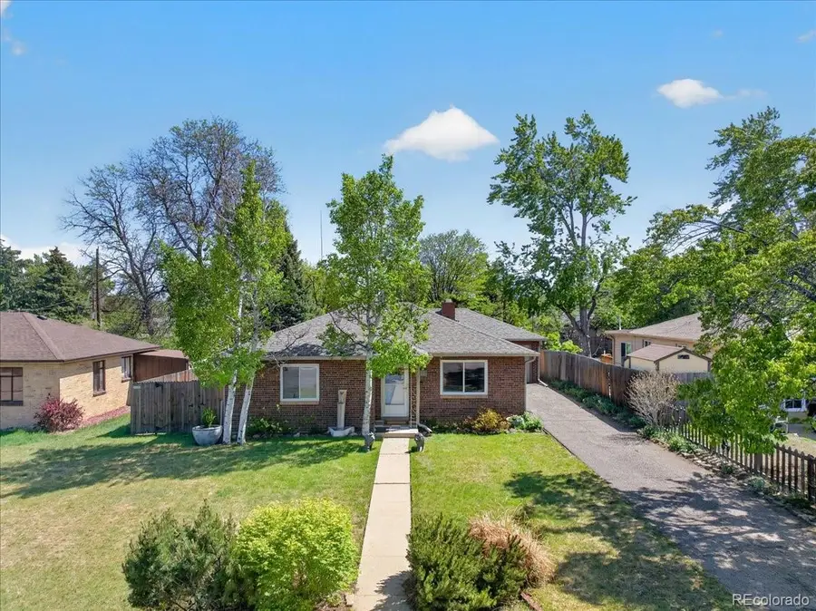 8122 W 17th Avenue, Lakewood, CO 80214 - #2