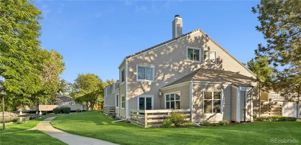 2290 S Yosemite Circle, Denver, CO 80231