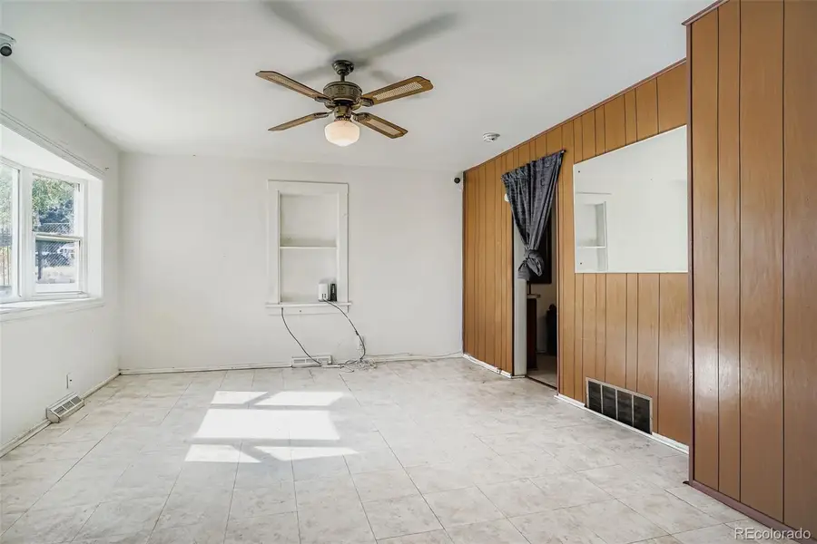 2425 W College Avenue, Denver, CO 80219 - Image #2