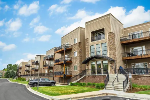 6000 W Floyd Avenue #115, Denver, CO 80227