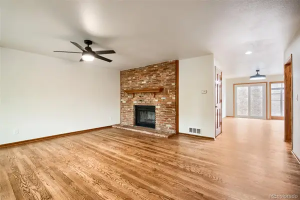 7605 Cove Circle, Centennial, CO 80122