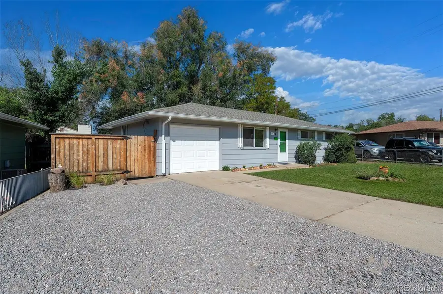 9 Elizabeth Court, Longmont, CO 80501 - #3