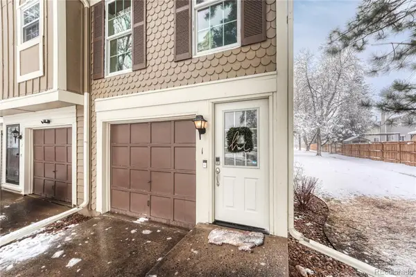 1811 S Quebec Way #1, Denver, CO 80231