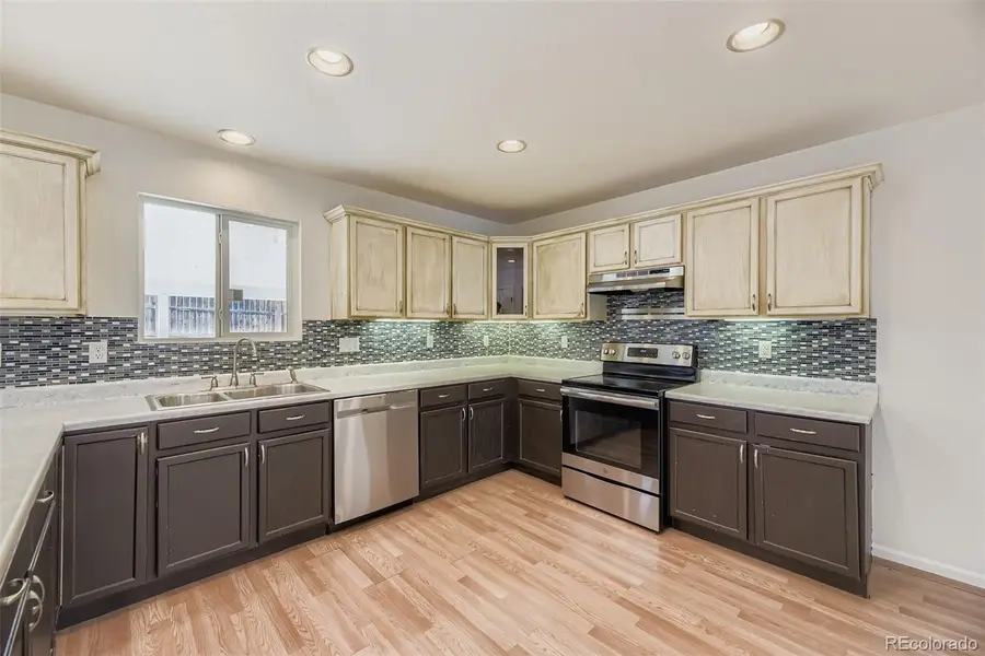 7081 Pine Hills Way, Littleton, CO 80125 - Image #2