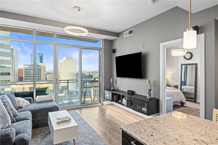 2001 Lincoln Street #1512, Denver, CO 80202 - Image #3