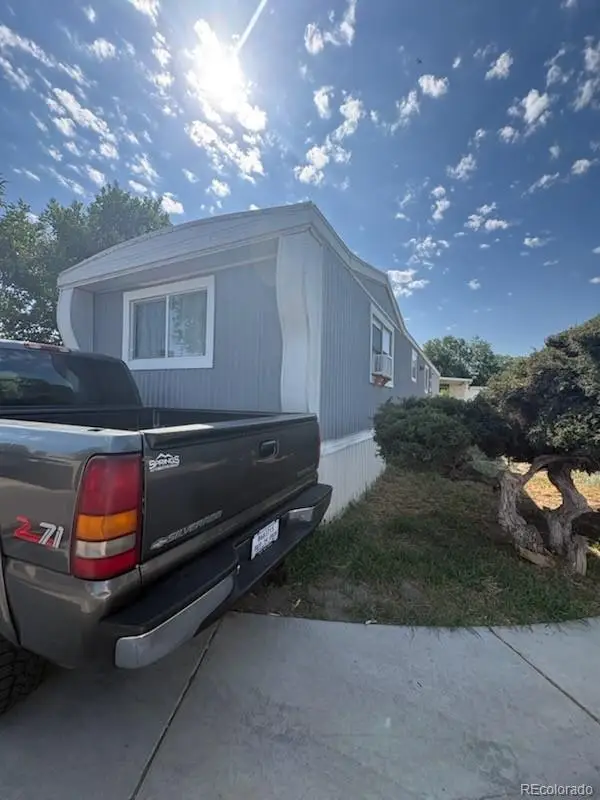 1540 Billings Street, Aurora, CO 80011