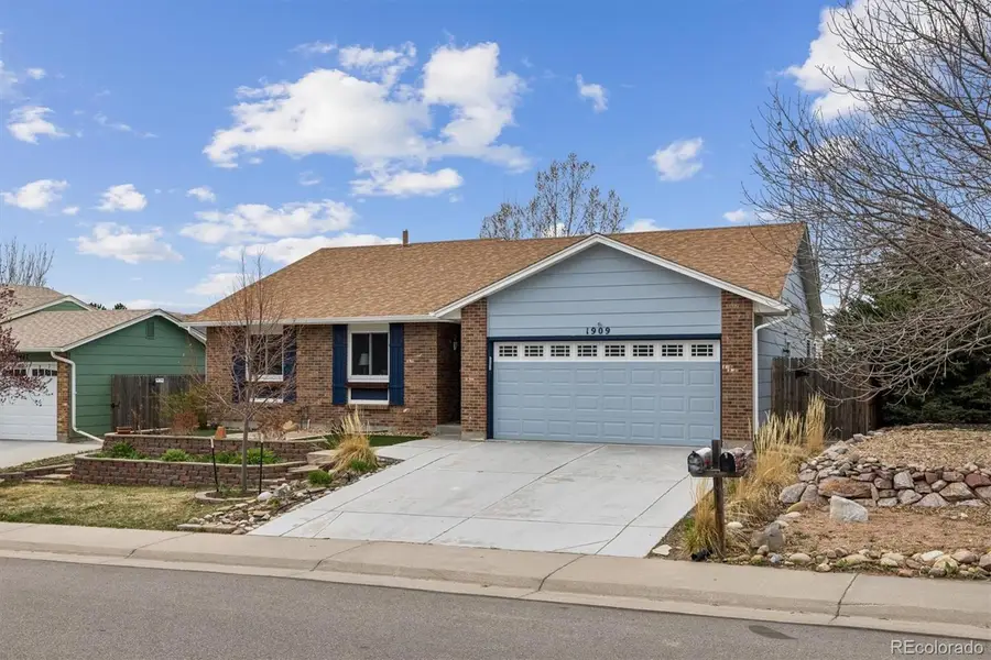 1909 Sandhurst Drive, Castle Rock, CO 80104 - #2
