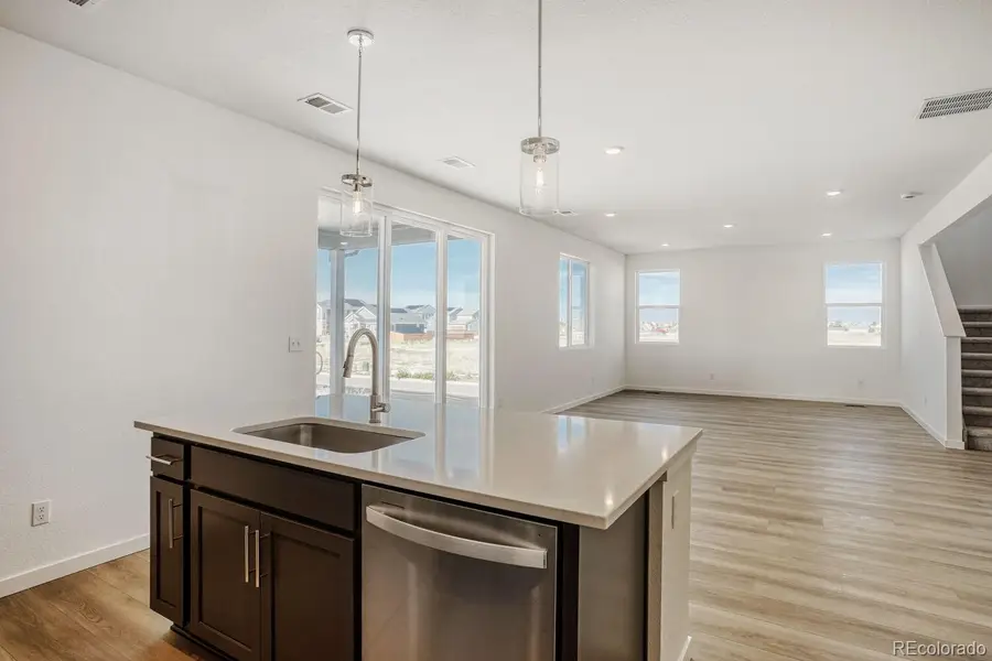 54933 E 28th Place, Strasburg, CO 80136 - #3
