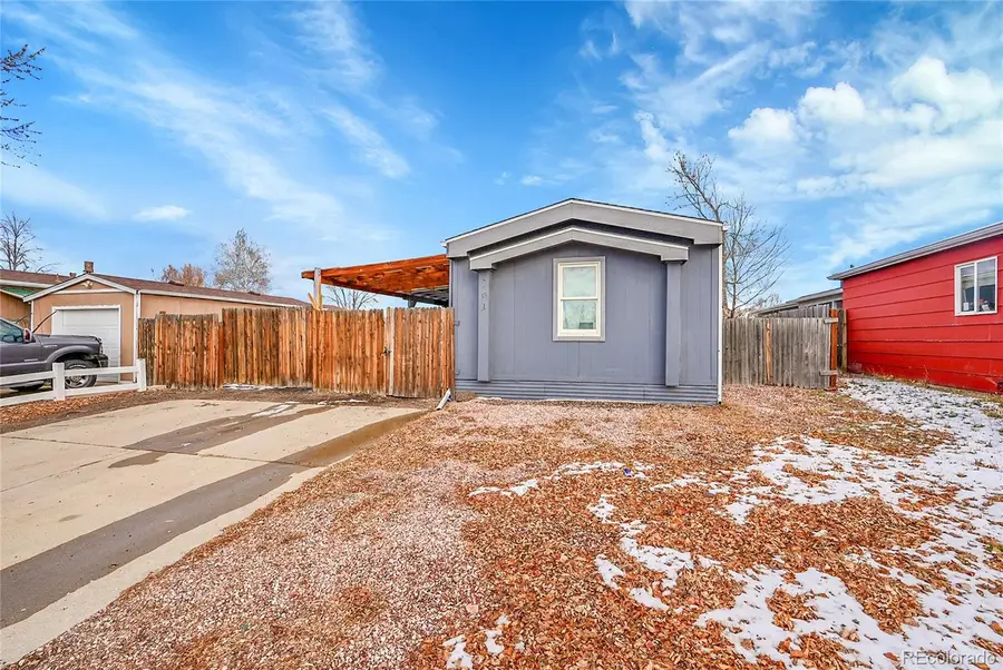 204 Zante Street, Lochbuie, CO 80603 - Image #2