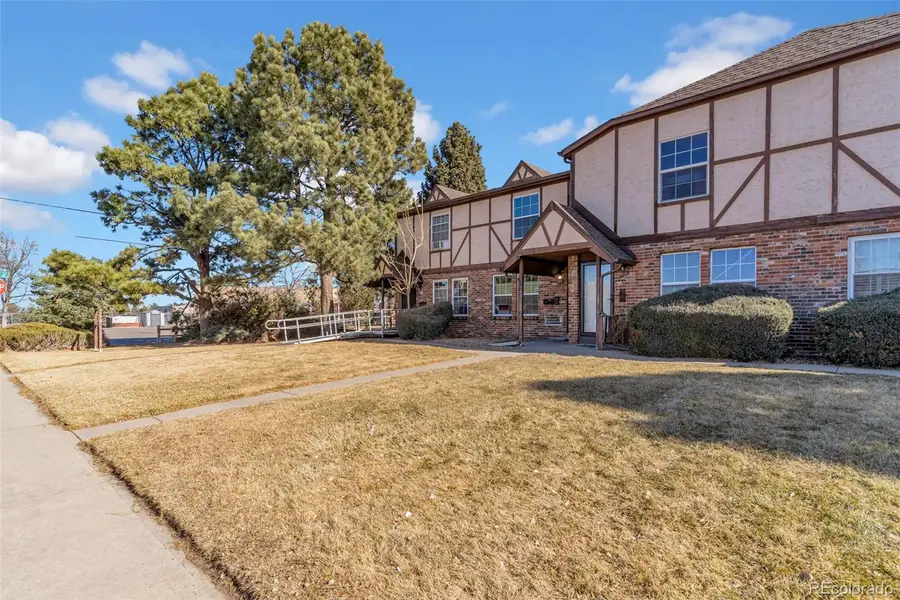 908 S Iola Street, Aurora, CO 80012 - Image #3
