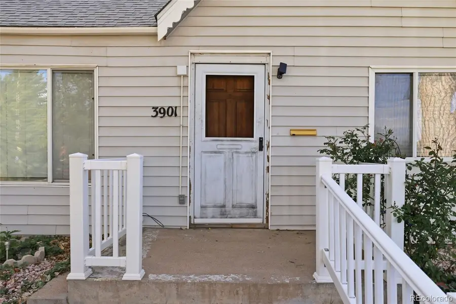 3901 S Washington Street, Englewood, CO 80113 - #2