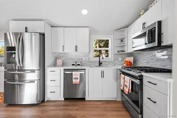 2885 E Mid Way Boulevard, Denver, CO 80234