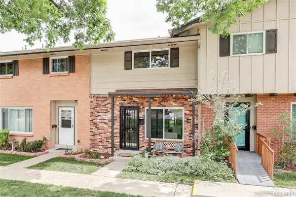 582 S Xenon Court, Lakewood, CO 80228