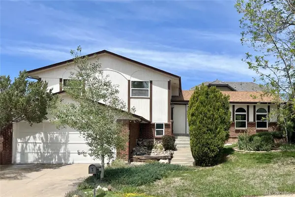 7053 E Maplewood Avenue, Centennial, CO 80111