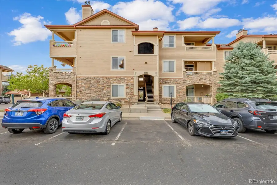 9557 W San Juan Circle #201, Littleton, CO 80128 - #3