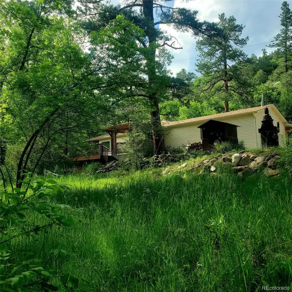 8946 Central Avenue, Beulah, CO 81023