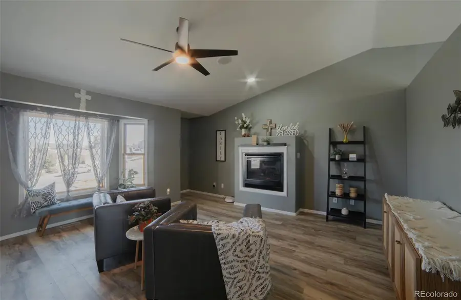 917 S Sterling Lane, Pueblo, CO 81007 - Image #2