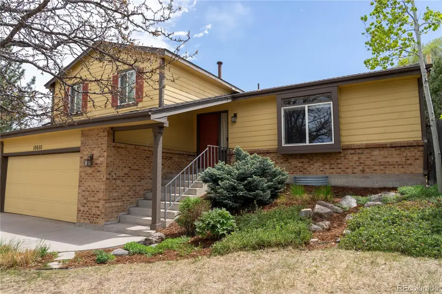 10650 W Berry Drive, Littleton, CO 80127 - #2