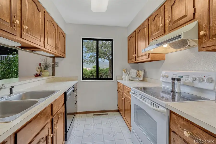 1146 Fontmore Road #A, Colorado Springs, CO 80904 - #3