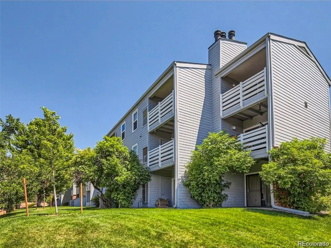 3121 S Tamarac Drive #302H, Denver, CO 80231 - Image #1